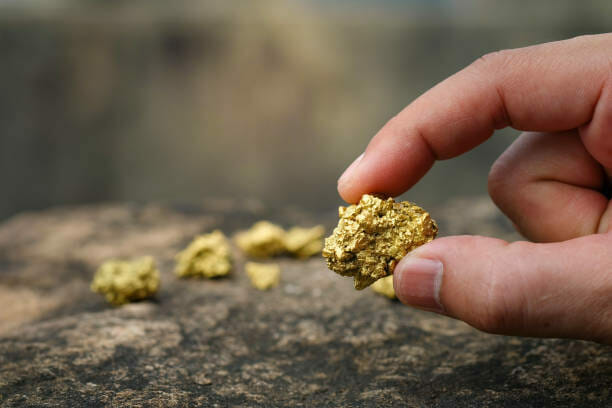 Analysis : Gold down 7% YTD and X-Terra Resources (XTT.V) is down 53%, time to buy ?